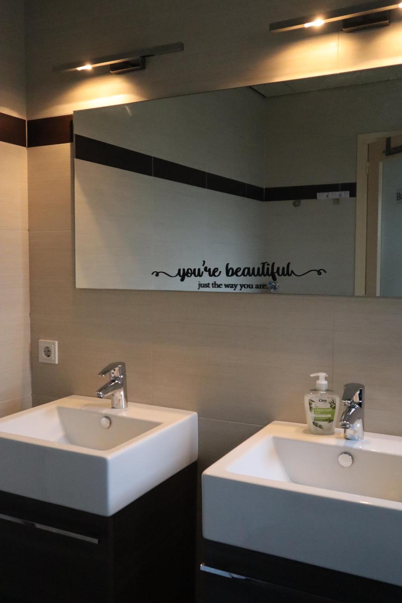 Room Stella Suite Tilburg Luaran gambar